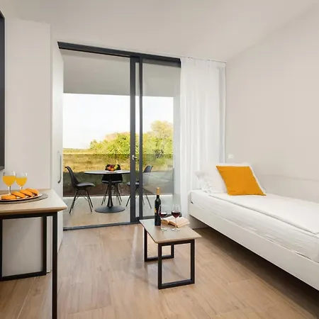 Del Mar Emotion Aparthotel Ližnjan