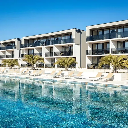 Del Mar Emotion Aparthotel Ližnjan